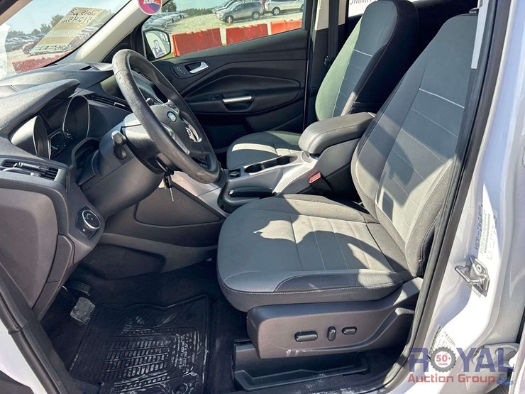 2014-ford-escape-image-12