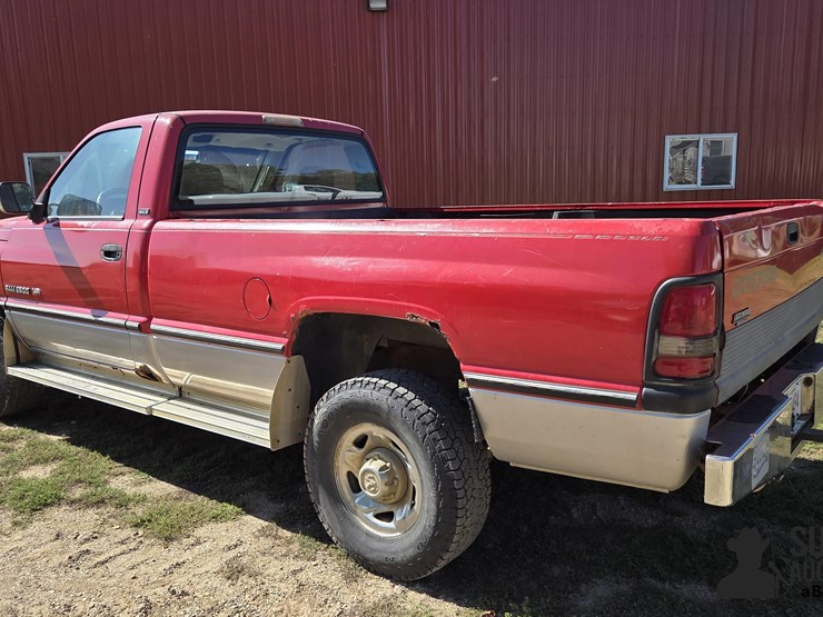 1994-dodge-ram-2500-image-7