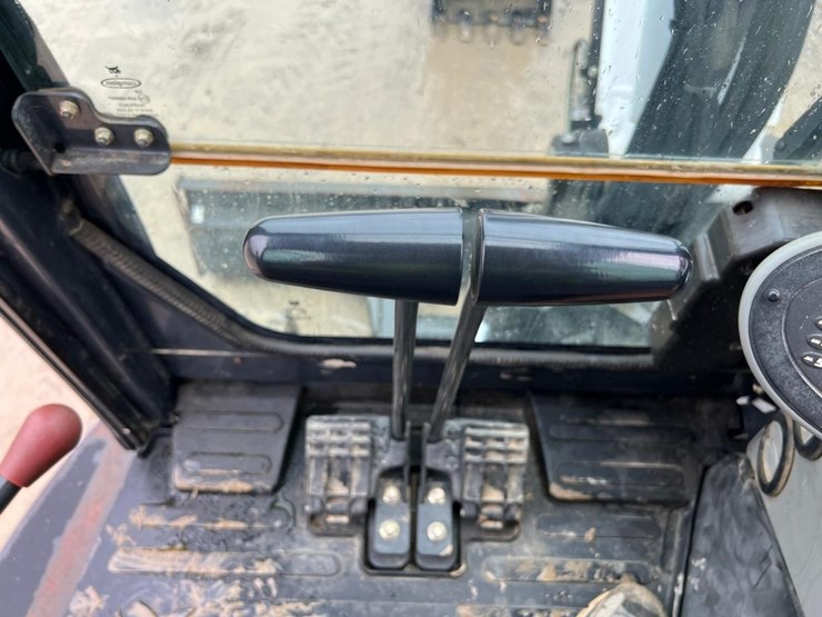 2015-bobcat-e50-image-32