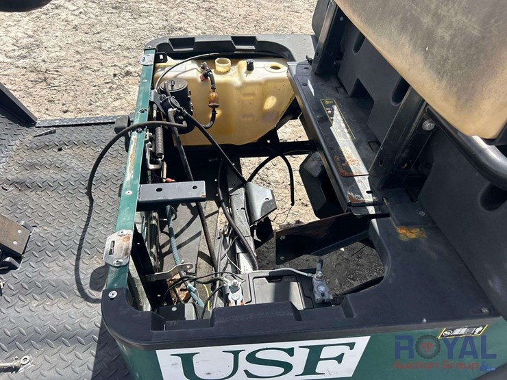 ez-go-utility-cart-image-7