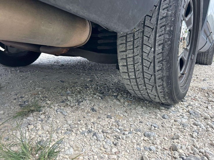 2013-ford-explorer-image-19