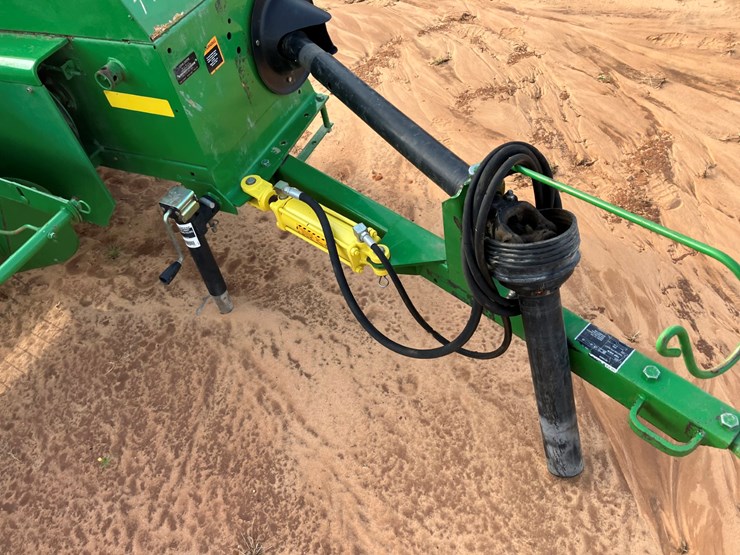 2012-john-deere-348-image-3