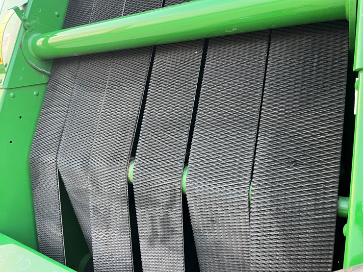 2021-john-deere-460m-image-2