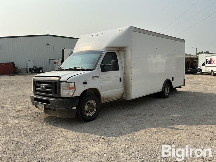 ford-e350-image-1