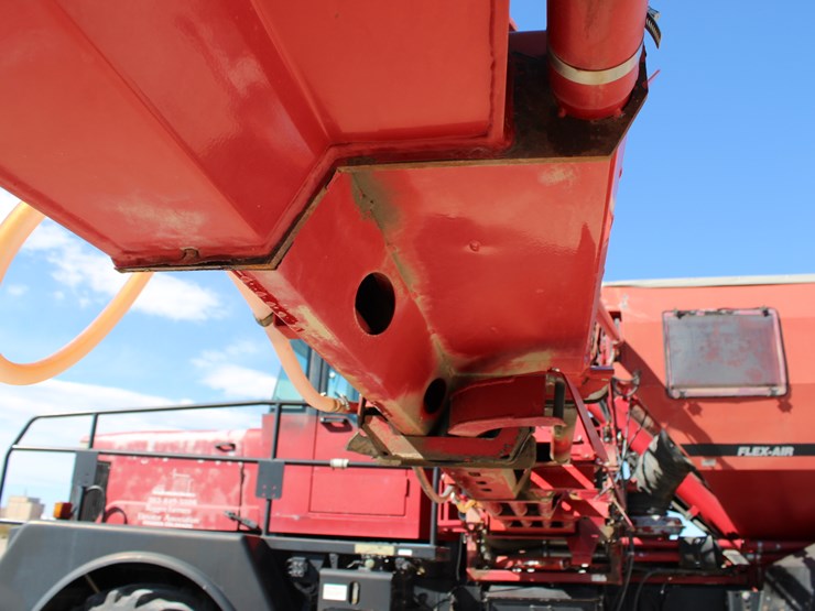 2006-case-ih-4300-image-23