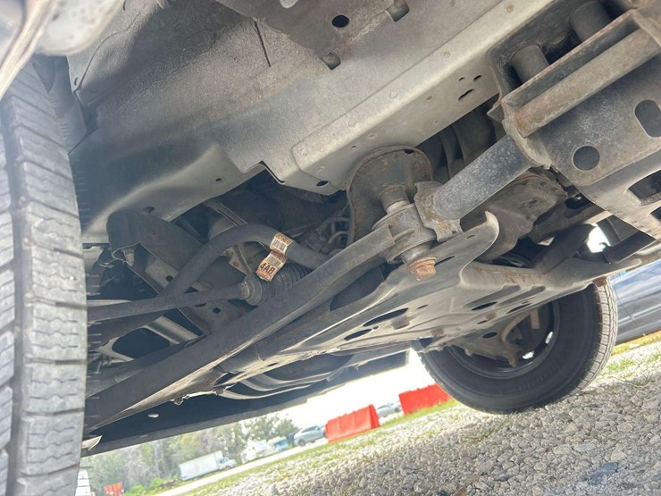 2015-ford-transit-image-19