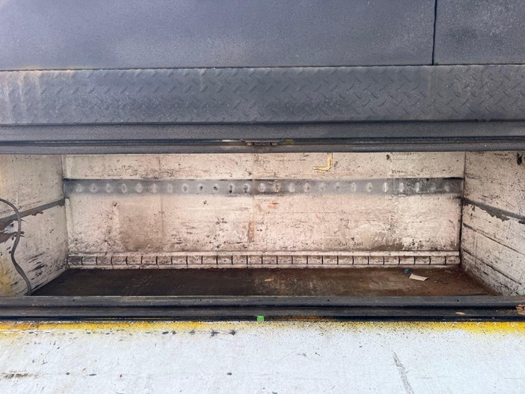 2001-international-4700-image-30