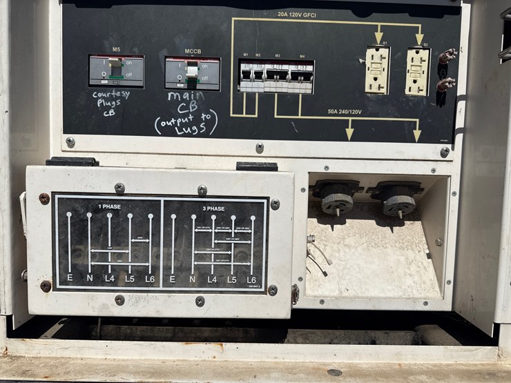 2007-caterpillar-xq20-image-16