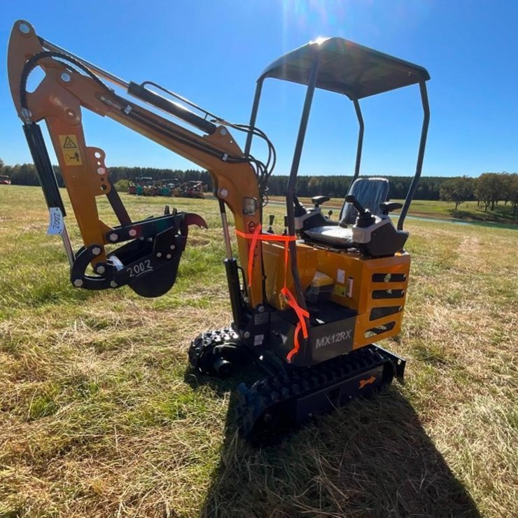UNUSED CFG MX12RX MINI EXCAVATOR (RATO
