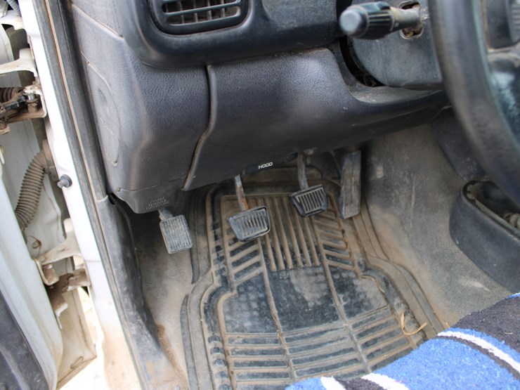 2001-dodge-ram-1500-image-26