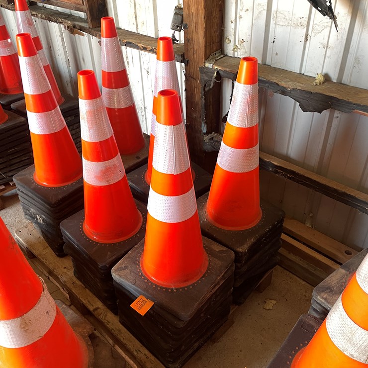 #1052 • (60) Reflective Traffic Cones