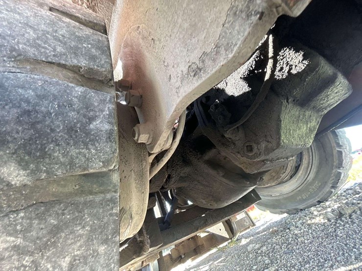 nissan-cf60-6,000lb-lp-forklift-image-13