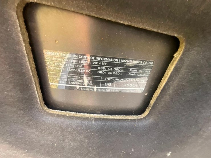 2014-nissan-maxima-**salvage-title**-image-28