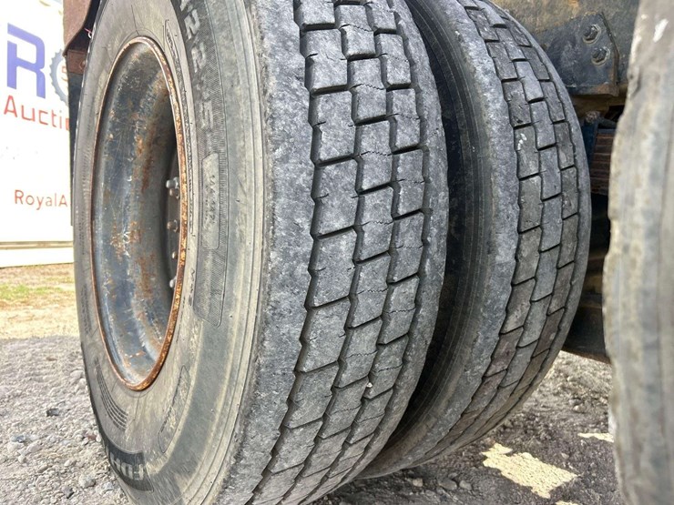 1996-freightliner-fld112sd-t/a-dump-truck-image-26