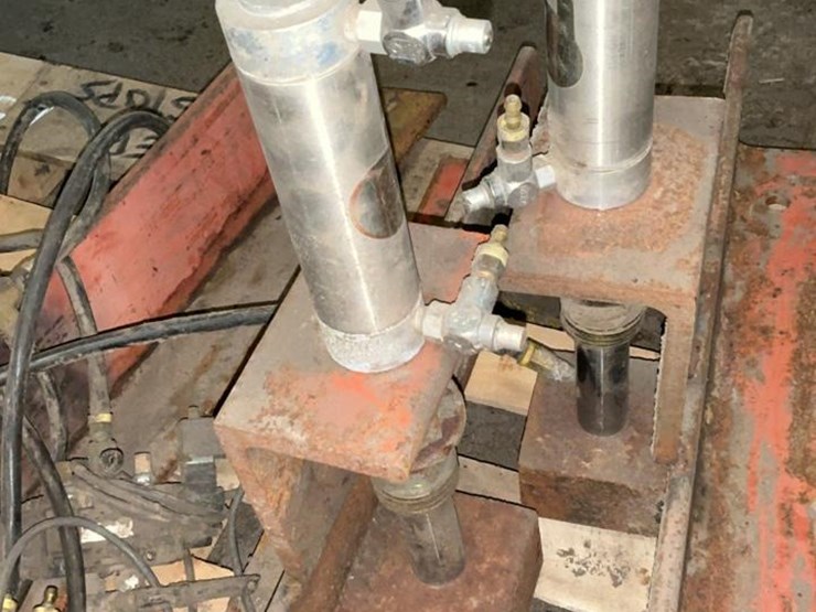 #156-•-board-stops-for-edger-image-6