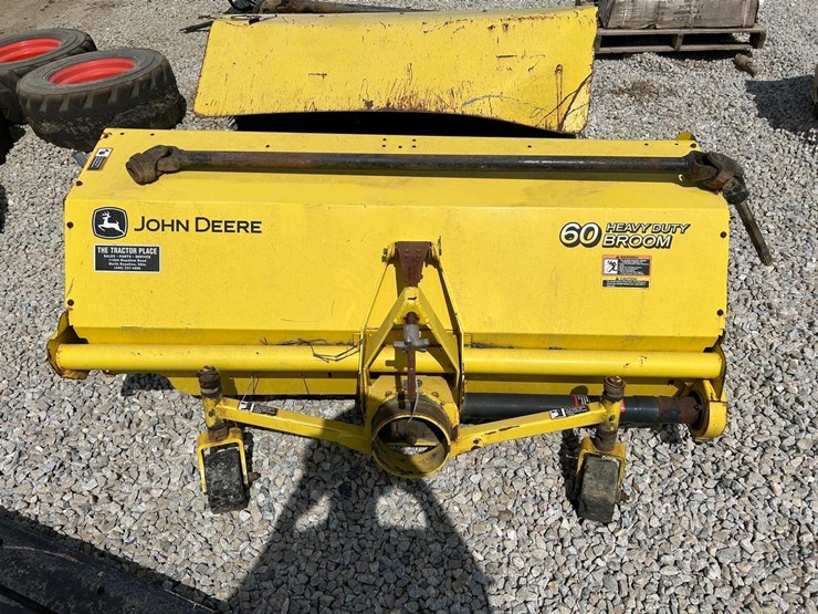 john-deere-60-image-4