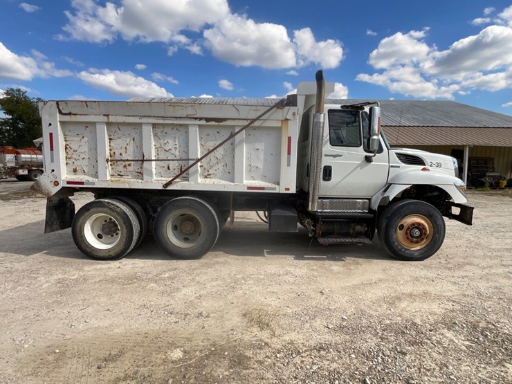 2009-international-workstar-7500-image-4