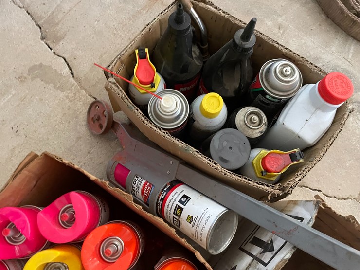 #1085-•-outdoor-line-mark-and-ground-paint-image-5