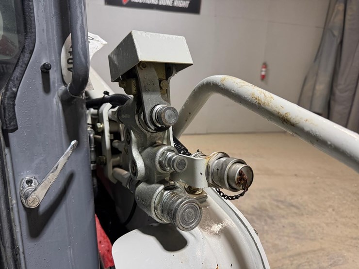 takeuchi-tl230-image-11