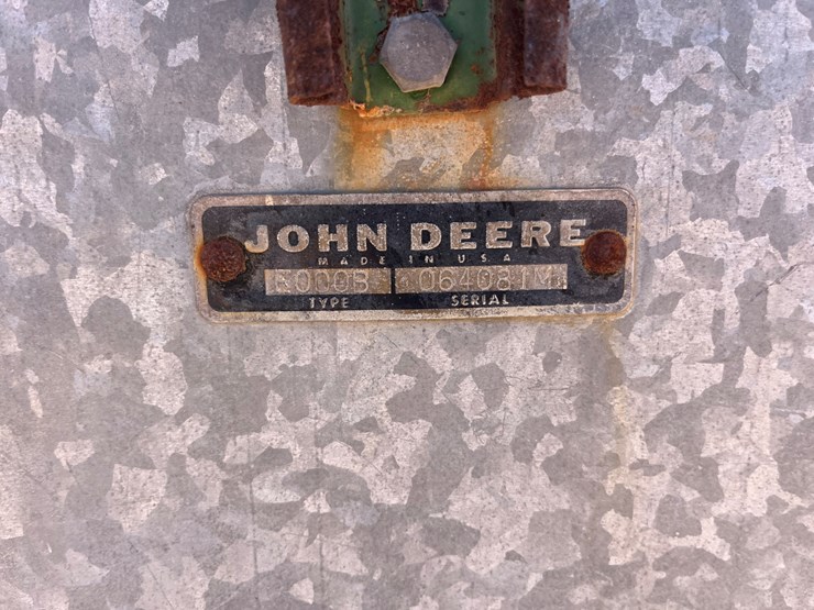 john-deere-b-image-16