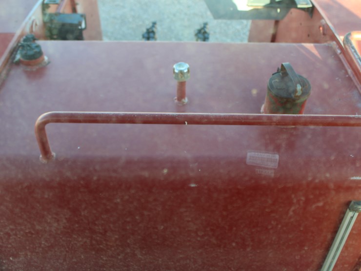 international-4100-image-91