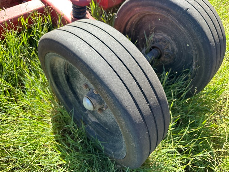 bush-hog-12820-image-12