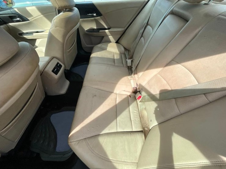 2014-honda-accord-(at,-v6,-3.5l,-miles-image-19