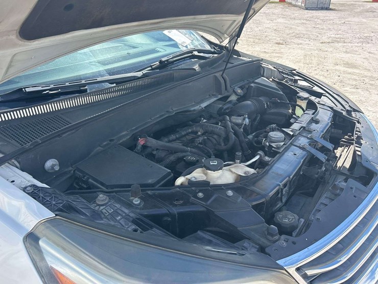 2014-chevrolet-traverse-image-8