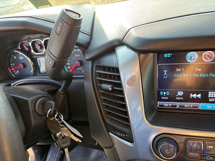 2018-chevrolet-tahoe-image-15