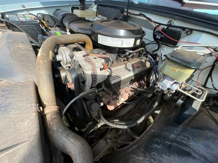 1992-chevrolet-3500-image-25