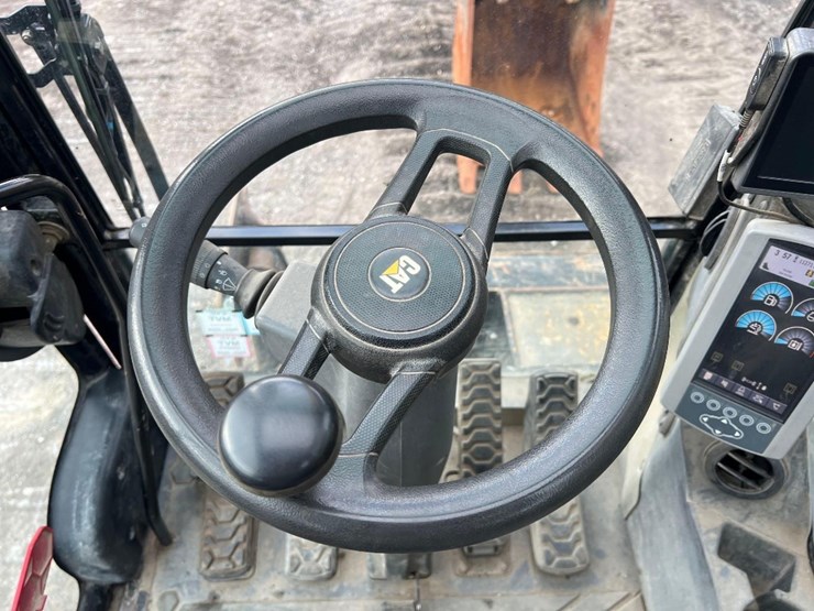 2017-caterpillar-m316f-image-47