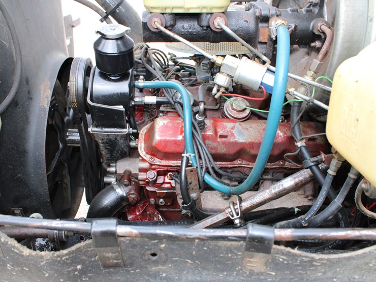 1982-international-s1700-image-44