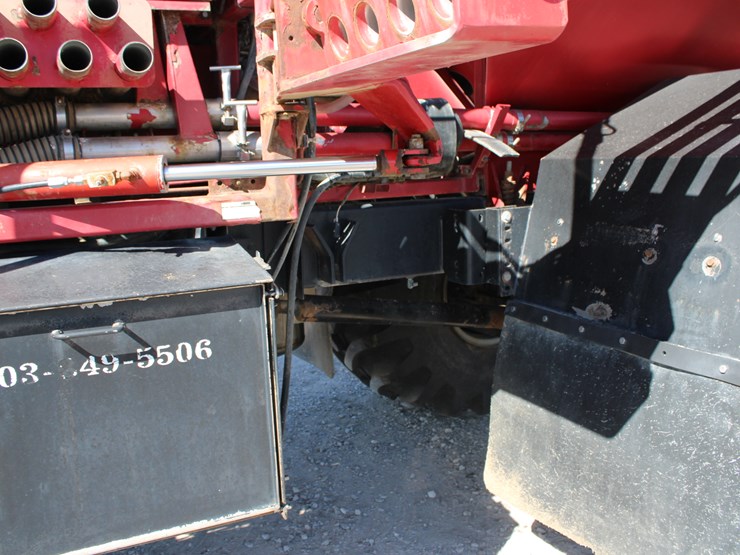 2006-case-ih-4300-image-49