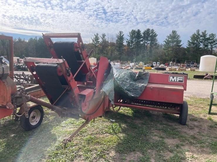 massey-ferguson-124-image-6
