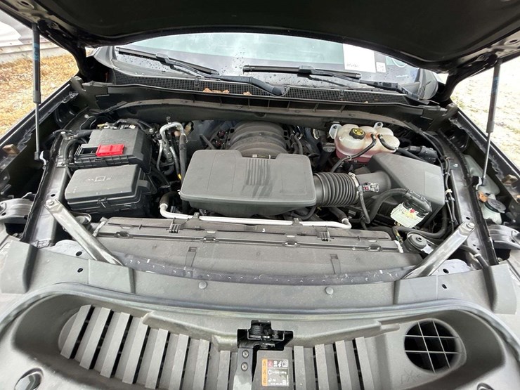 2023-chevrolet-tahoe-image-8