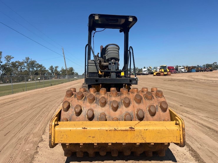 caterpillar-cp44-image-7