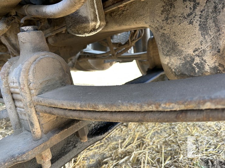 1995-freightliner-fld112-image-53