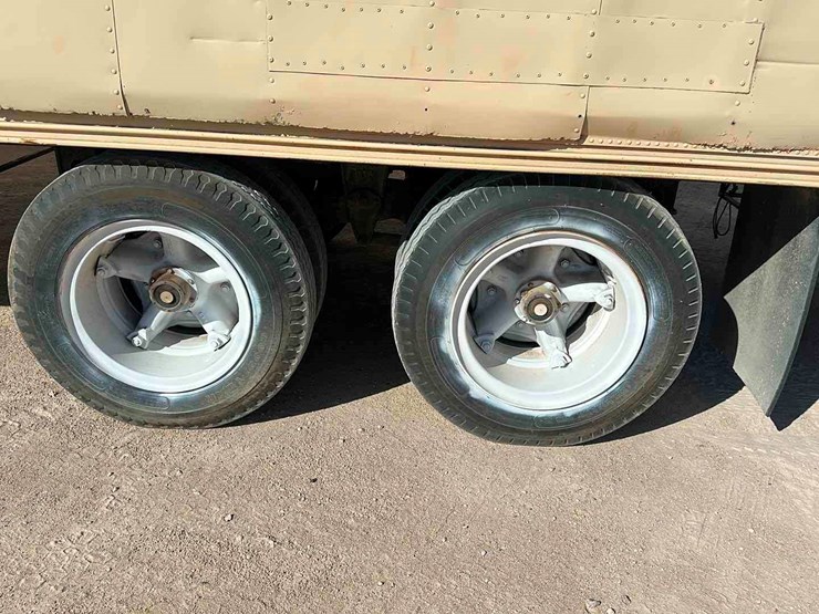 1974-kentucky-trailer-image-7