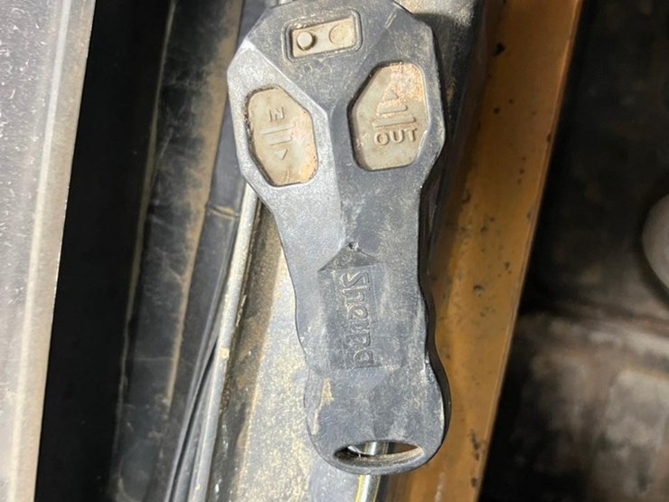 2021-case-tv620b-image-33