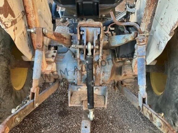 mitsubishi-my750-tractor-image-12