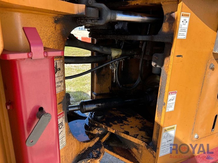 2016-case-821f-image-14