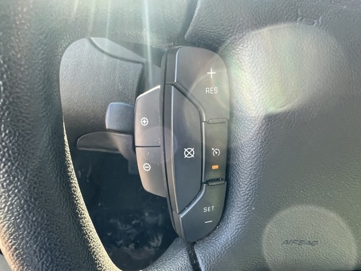 2012-chevrolet-impala-sedan-image-26