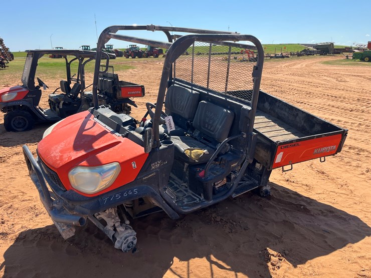 2014-kubota-rtv-x900-image-1