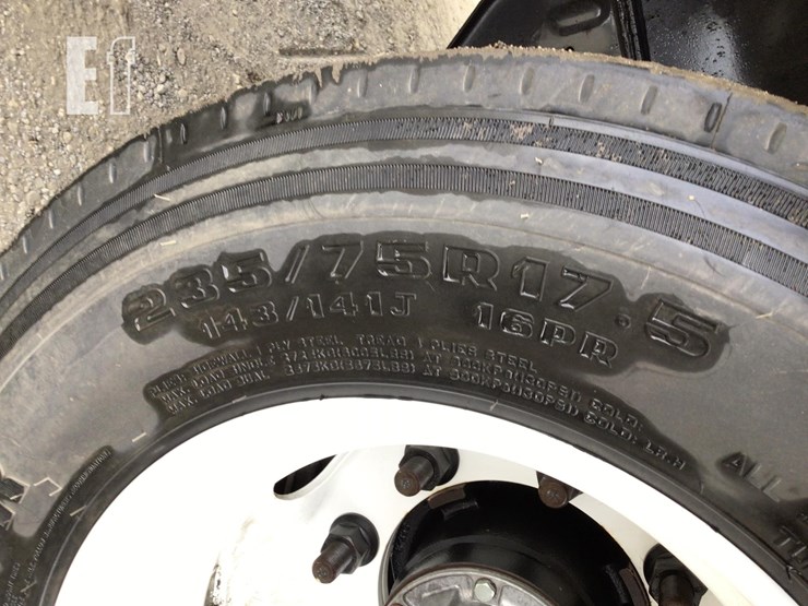 2024-kaufman-51-ft-image-14