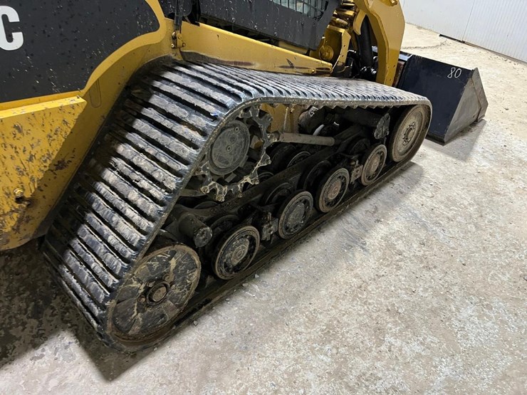 caterpillar-297c-image-17