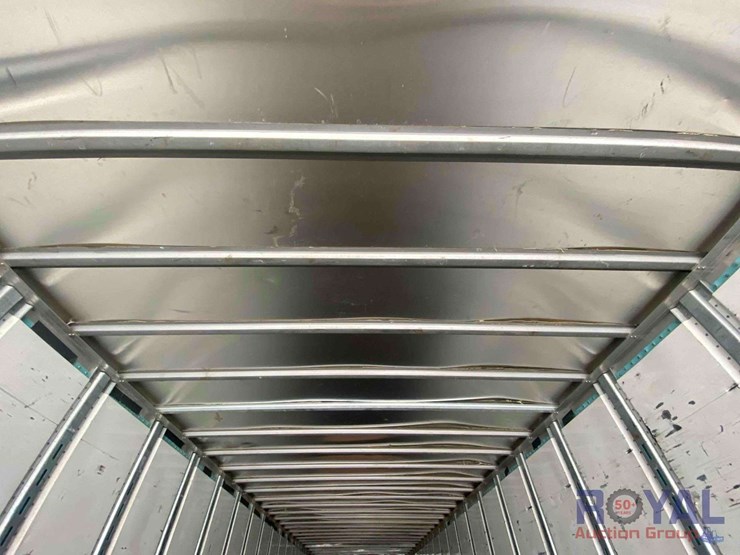 2014-utility-4000dx-image-24