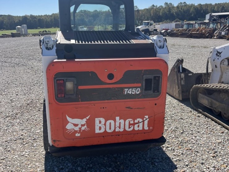 2016-bobcat-t450-image-3