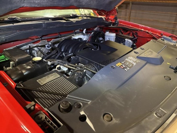 2014-chevrolet-silverado-1500-image-16