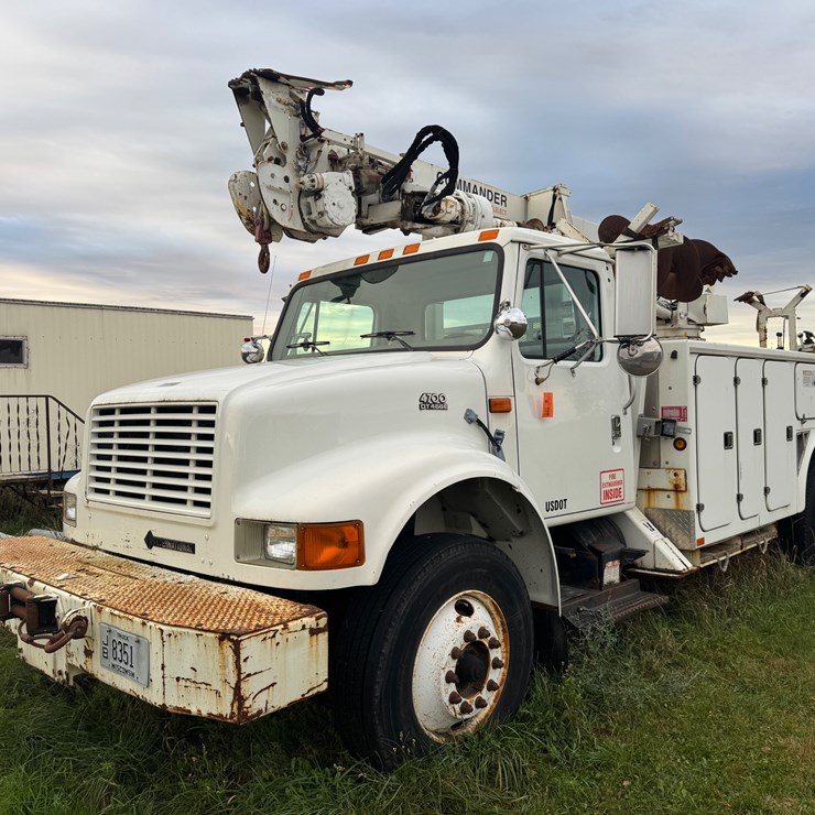 1988 INTERNATIONAL 4700