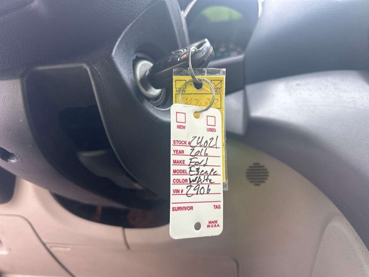 2016-ford-escape-se-image-27